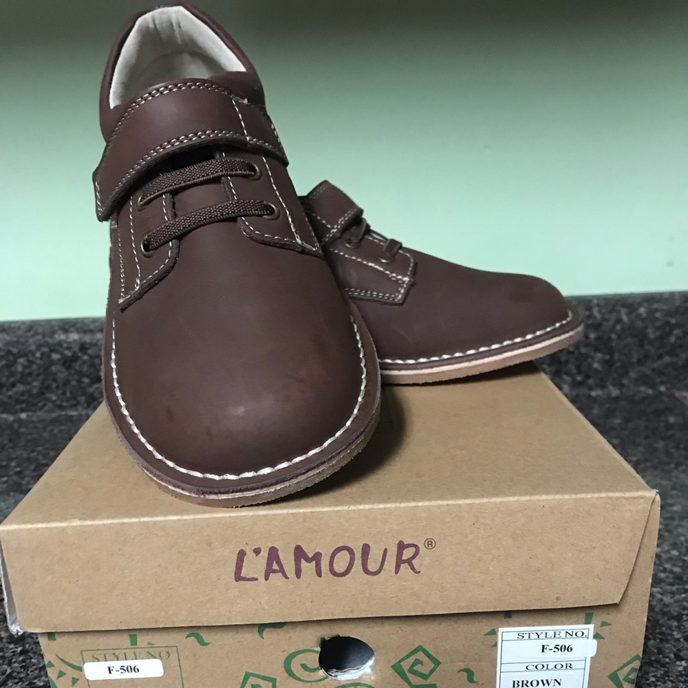 L’AMOUR boys shoes size 13